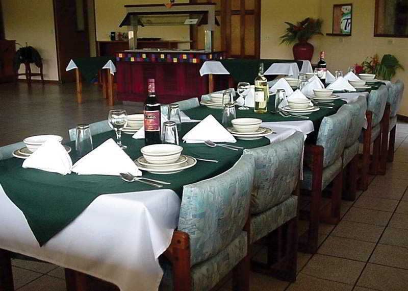 Hotel Arenal Vista Lodge El Castillo Ресторант снимка